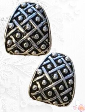 New Ear Sense Textured Lattice Post Earrings Silver Tone Nickel-Free 193